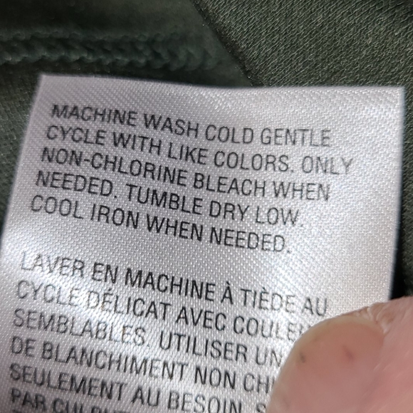 Alfani stretch long-sleeve V-neck tee - Picture 15 of 16